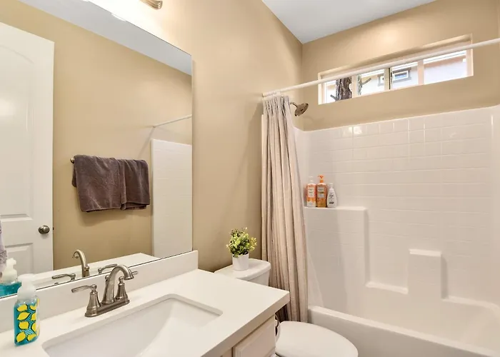 Holiday home Windtree Retreat Hot Tub Pet-friendly Fire Pit Near Downtown Flagstaff