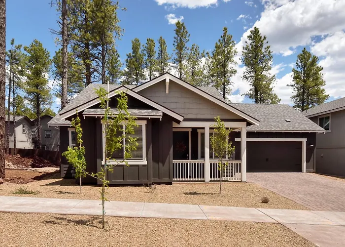 Windtree Retreat Hot Tub Pet-friendly Fire Pit Near Downtown * Flagstaff